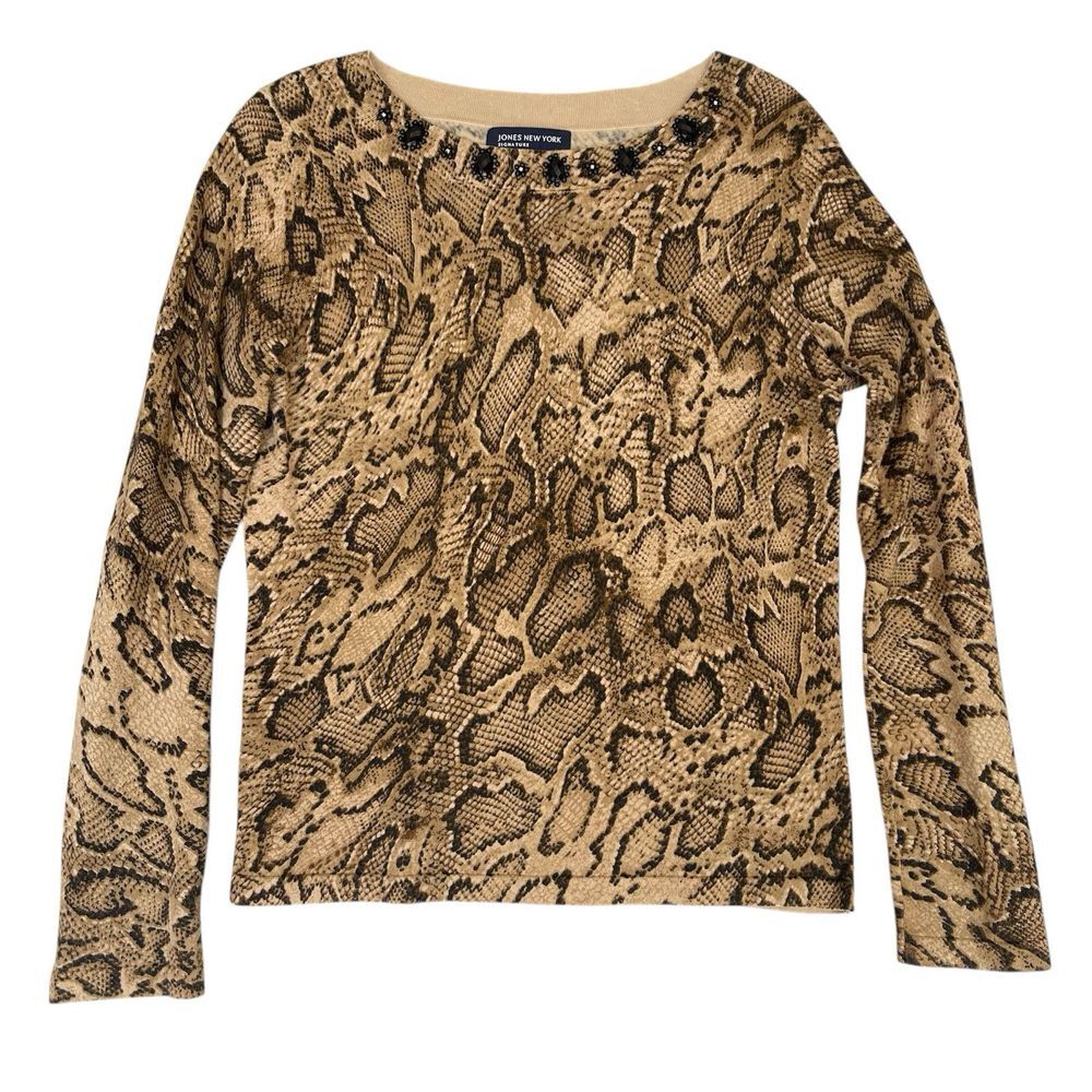 Jones New York Signature Shirt Women's Size Medium Animal‎ Print Blouse Beaded
